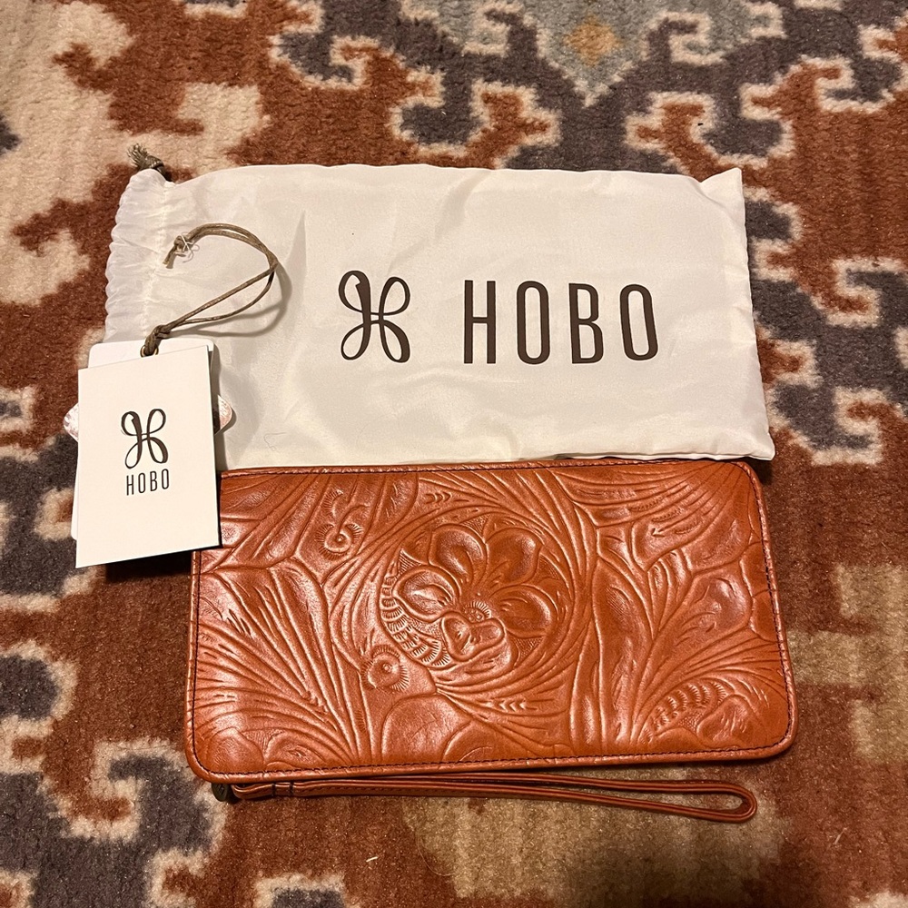 Hobo wristlet wallet